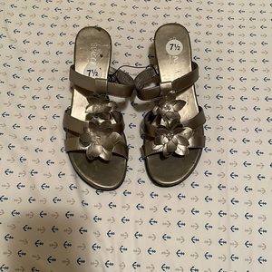 Women’s Sandals